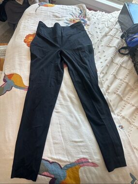 lululemon athletica Black High-Rise Leggings